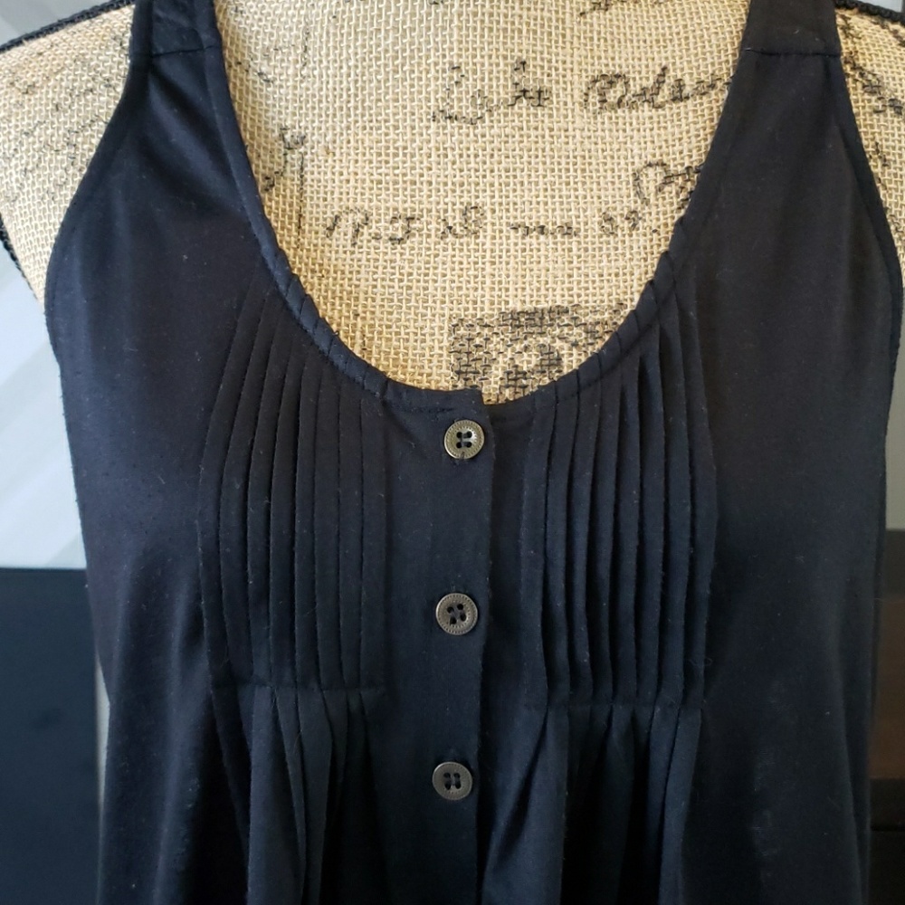 Self Esteem tank top black pleated front sheer lace back button front Size Large - Picture 4 of 5